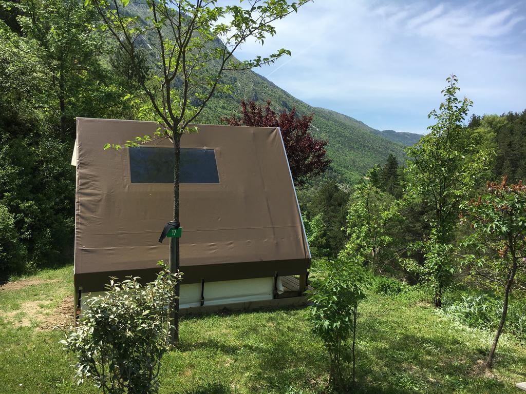 Camping Calme Et Nature Castellane Dış mekan fotoğraf