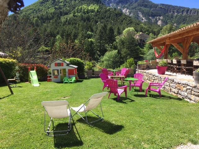 Camping Calme Et Nature Castellane Dış mekan fotoğraf